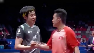 兄弟之戰(zhàn)充滿了刺激，王楚欽驚險(xiǎn)晉級(jí)