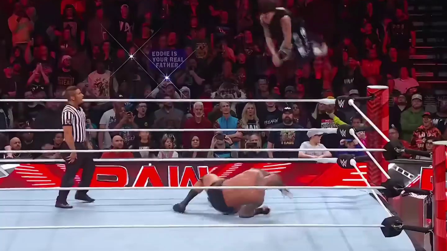 姜还是老的辣！兰迪奥顿教科书式碾压多米，RKO一击终结比赛