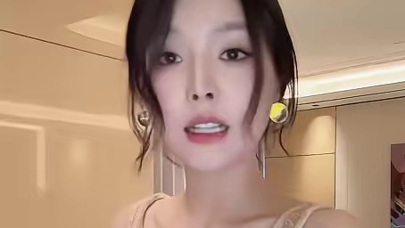 夜莺蔷薇 轻熟女人味拼接网纱蕾丝背心