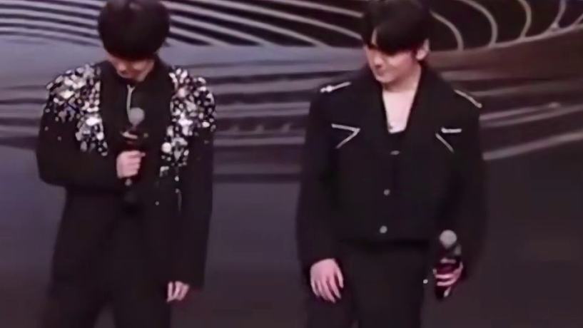 一諾教JackeyLove跳掃腿舞