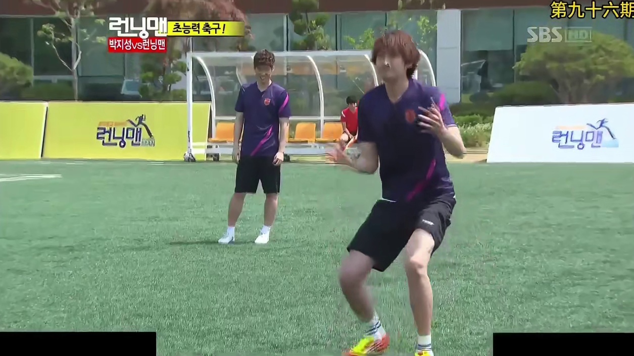 RM每期经典一刻之第九十六期：超能力足球比赛  1