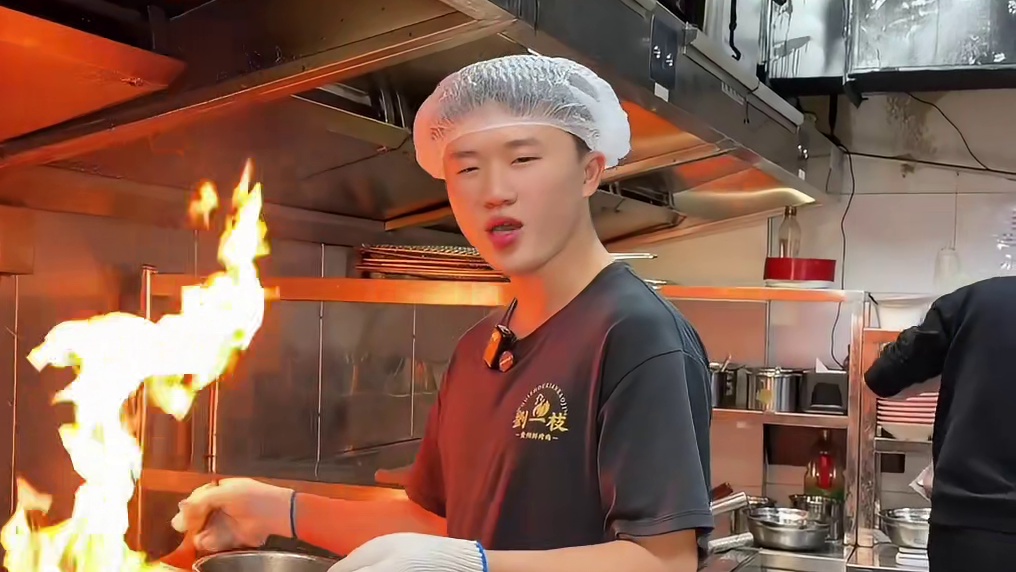 原来以前爱吃炸鸡还是太年轻了，贵州烤鸡才是正确的打开方式