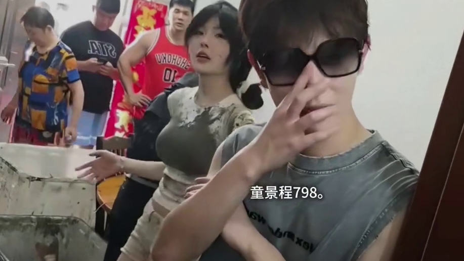 要不是祖师爷呢，自瞄加无意识抓timing，该死的挂狗！！