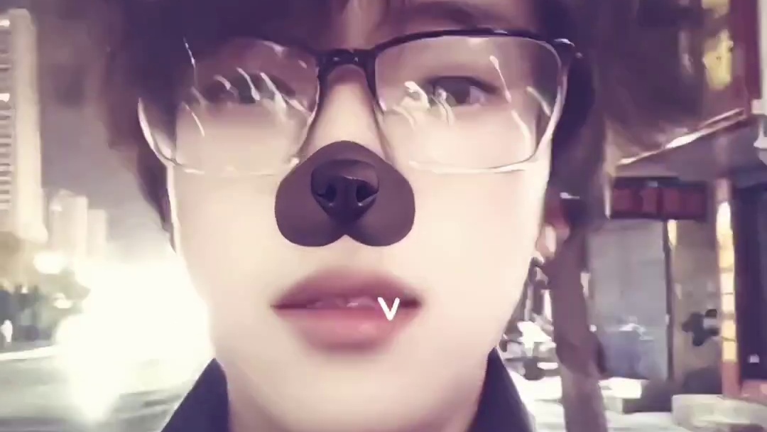 废墟里的玫瑰照样浪漫