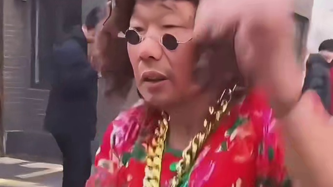 别人笑我太疯癫，我笑他人看不穿