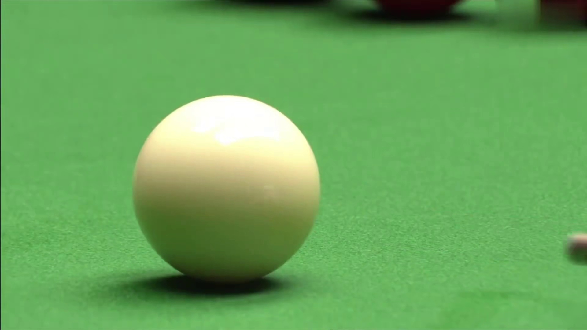 赵心童开局手感火热，上手就是一杆清台破百拿下开门红