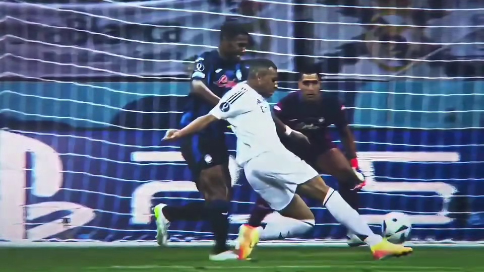 首秀即进球，这就是现已第一人