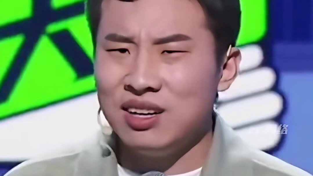 去过他家的李诞不忍吐槽太埋汰了，像极了大学男生宿舍