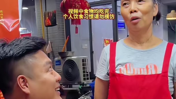 半斤涛又双叒叕来挑战了，这次成功薅羊毛15箱螺蛳粉