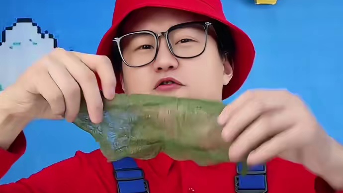 你吃过河里的青苔吗？