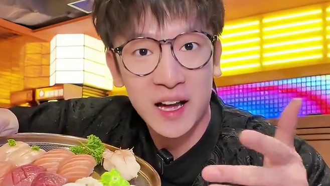 每天都排队爆满的大满贯日式食堂10周年限时福利来啦！