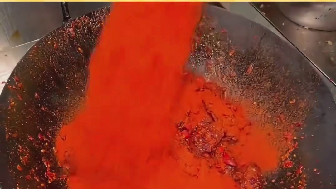 老板洋洋得意：常常因为细节感动顾客！