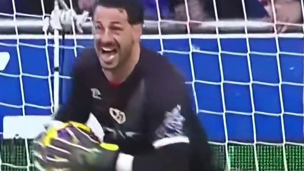 列卡诺我的预判在你之上哦 #足球