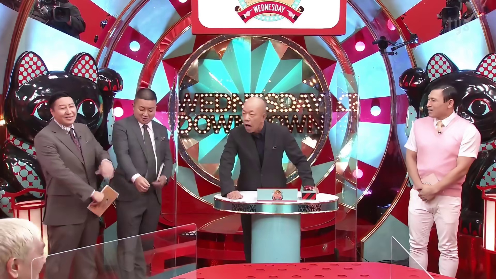 如果睡觉的时候外面在修路该怎么办呢。