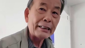 在清远阳山青莲镇吃河鲜，原汁原味很鲜甜，各种特色美食很好吃