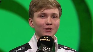 獵鷹2:0戰(zhàn)勝小蜜蜂小孩賽后采訪！