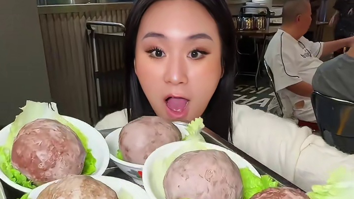 来珠海就是为了这口！比拳头还大的牛筋丸 #