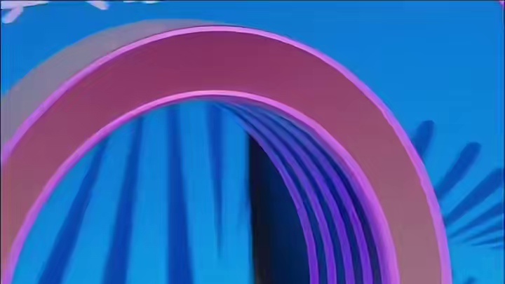 陈梦王曼昱赛后热聊一起退场，两姐妹有说有笑，气氛轻松。