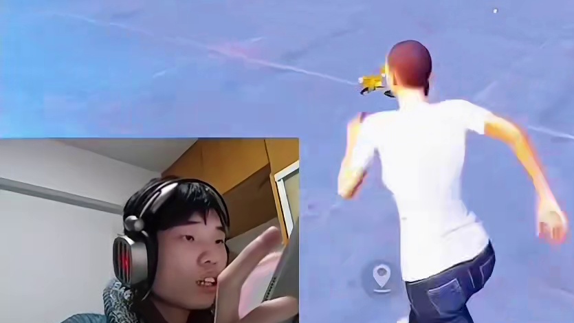 鲨鱼跟女友聊天忘记捡装备，上演极限跑毒进圈