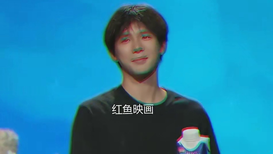 王安宇穿休闲装深情告白！《追光》男主私下反差萌，粉丝：这身材绝了