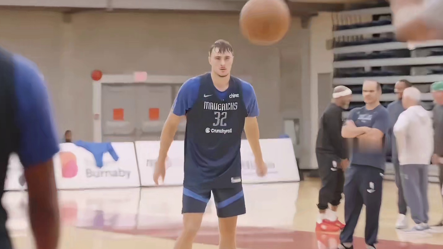 独行侠正式将克莱汤普森，PJ华盛顿和加福德摆上交易货架！