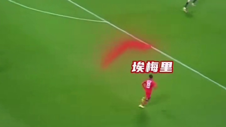 全场最强大脑！维皇超远视野主导进攻，巴黎这波太丝滑