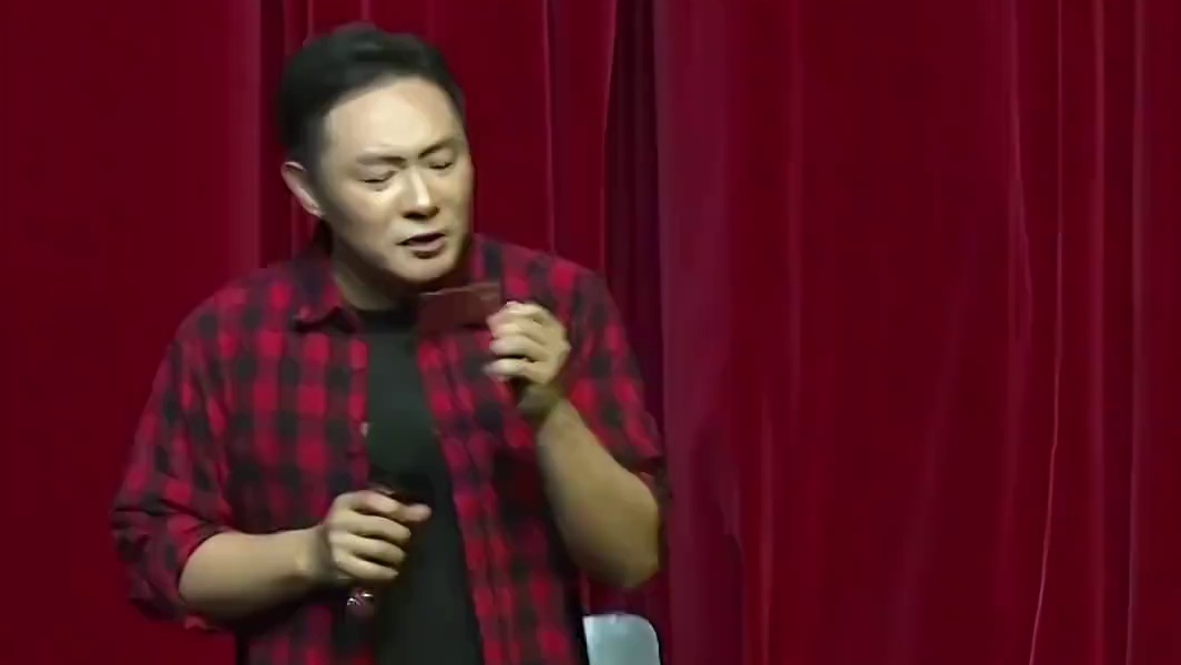 “我和老公结婚六周年，求个祝福！”