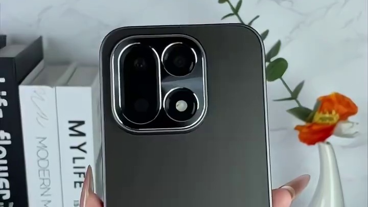 一加15高档磨砂手机壳，流光金属镜圈，不沾指纹，不发黄