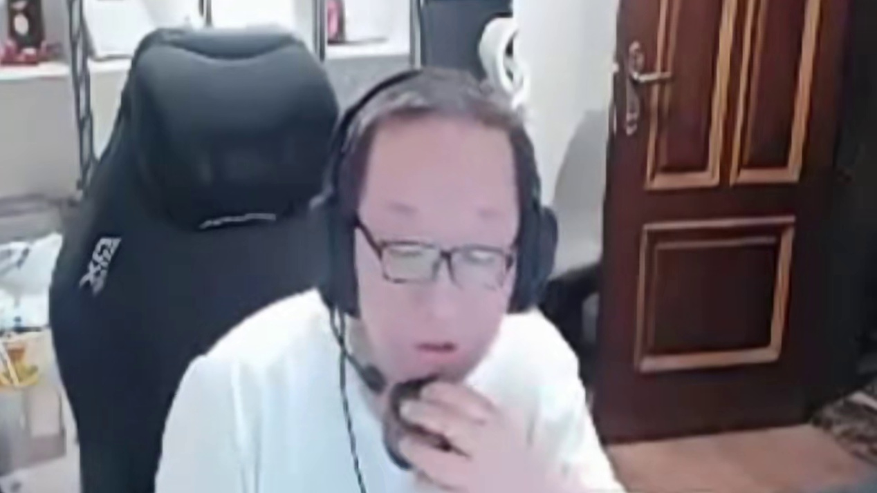 禧龙你得罪谁不好你得罪毛青 笑面虎啊，要多多关照你了 你咋办呢