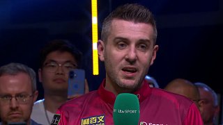 英國金牌主持人沃克采訪，看塞爾比怎么回答，這說話情商也太高了