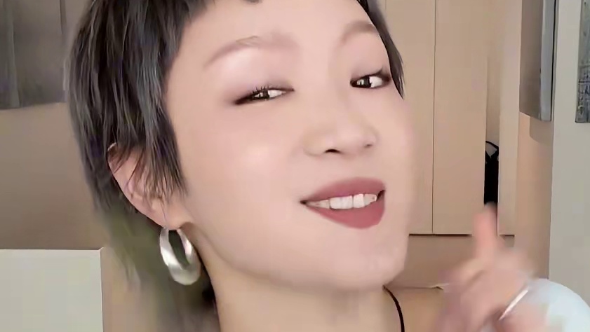 学会配色的底层逻辑，能省好多钱！