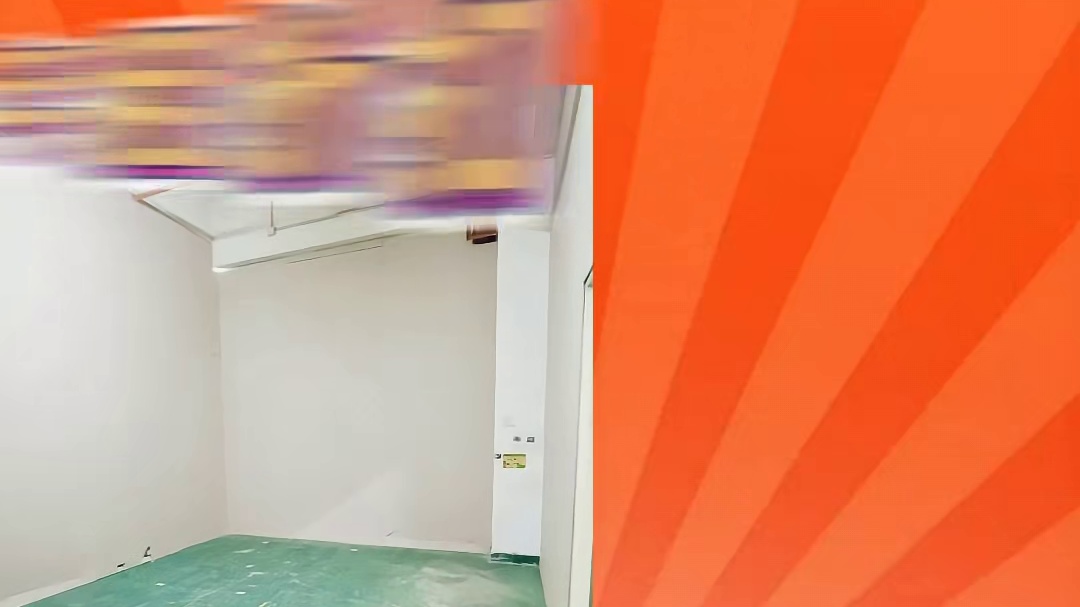 好管家翻身仓库位于翻身地铁站 200 米处，辐射四大地铁枢纽与核心商圈。为公寓租客、实体商家、企业等