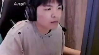 表哥不出所料再次登頂國(guó)服第一