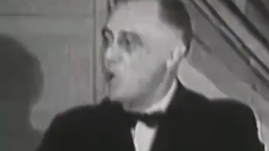 “我离开你太久了母亲”期待着这片与千年中国有着羁绊的土地早点儿拨云见日！