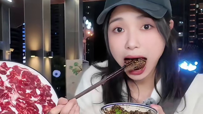 周末从重庆到宜宾兴文一日游！ 好吃又好玩，宜宾燃面吃了，兴文特色抄手吃了，天下奇观去了，还解锁了我的