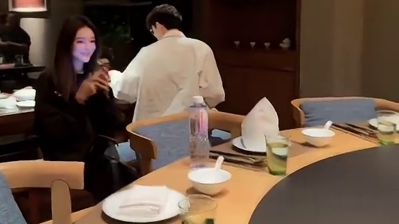 还在整尬活！！！