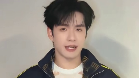 你支持哪个队伍？ 明星助威瓦解说主持杯决赛