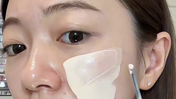 INS上爆火的韩女底妆！太奇葩了！！