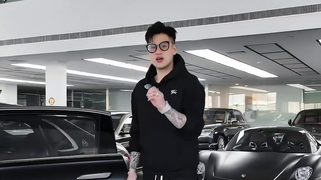 果然颜色的尽头…真的太酷了！