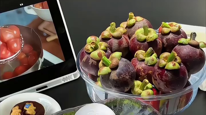 是谁还没有收到对象送的入冬的第一箱泰国山竹