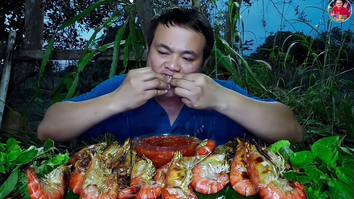 完整版️鲜辣酱汁炭烤满黄满肉罗氏虾