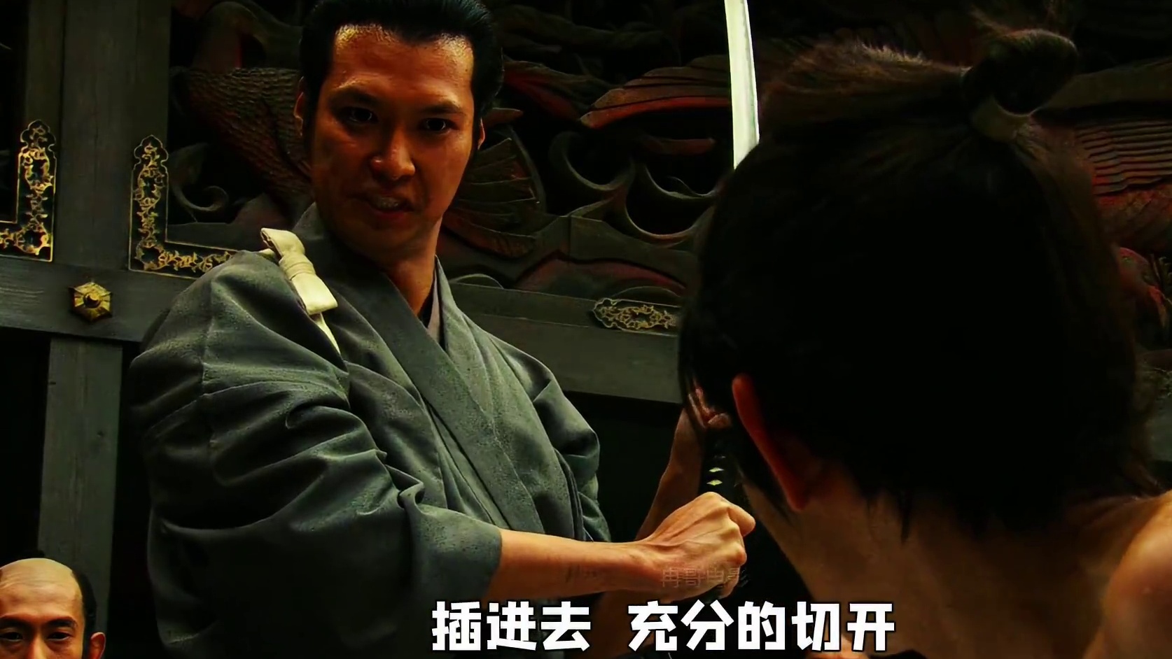 《一命》1/2上集：男人假冒武士骗吃喝，不料却被人发现逼他切腹