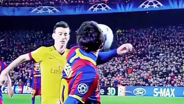 梅西余光看门将，这脚射门太绝了！#足球