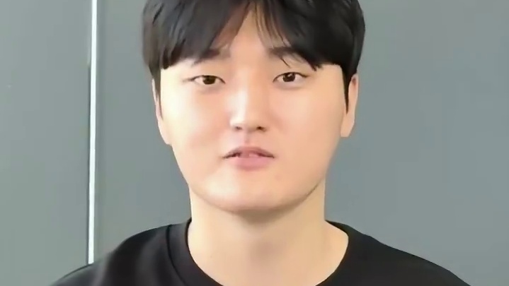 T1官宣peyz加入，faker能帮他成就梦想吗？谁还有梦想？