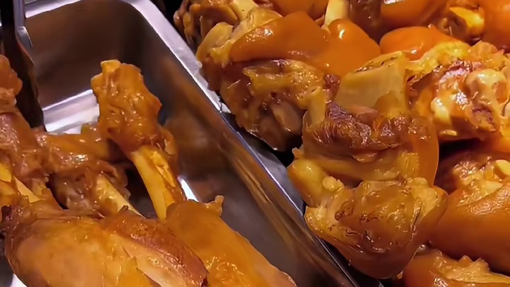 真的太好吃了，我太爱筋头巴脑的东西了，太好吃了啊啊啊