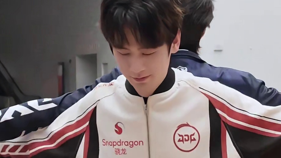 铠甲勇士，变身！ #深圳dyg钎城   #北京JDG无畏  #kpl