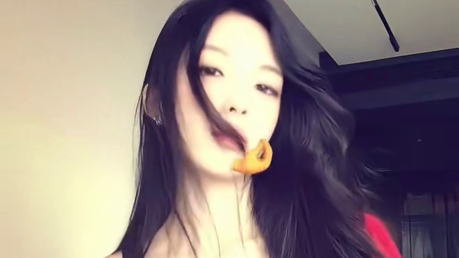 没有可比性 #跳手势舞就要用手势舞特效