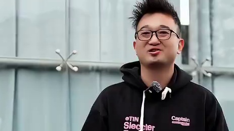 为粉丝发声25款准新杜卡迪v2s 纯爱战士倒下了，兄弟们刀下留情！