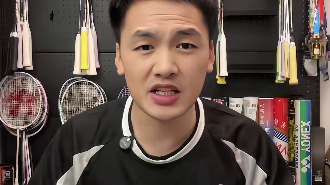 石宇奇伤退！采访回应：感觉跟腱响了一下 晚上回来一直在祈祷石宇奇没事 忍不住制作了这条视频 希望大家一起为石宇奇加油