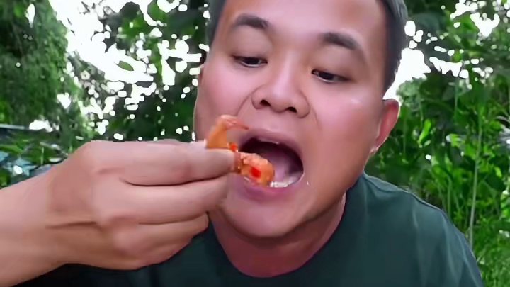 泰式特辣️生腌虾水煮包菜